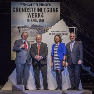 Prof Dr. Stephan Heller mit Werner Eckart und den Ministern Aigner und Herrmann