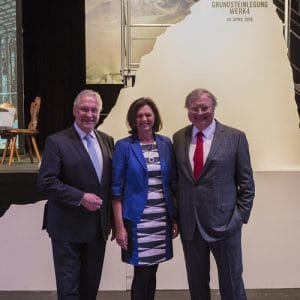 Prof Dr. Stephan Heller und den Ministern Aigner und Herrmann